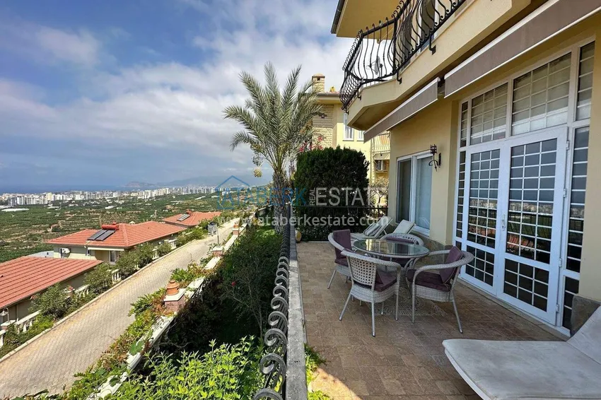 Purchase 4+1 villa on the territory of a hotel complex in Mahmutlar — furniture, garden, panoramic view 9