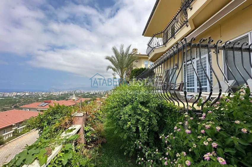 4+1 villa on the territory of a hotel complex in Mahmutlar — furniture, garden, panoramic view 15
