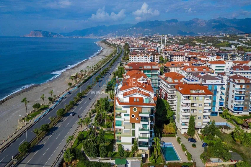 2+1 garden duplex in Kestel on the beachfront - with new furniture and sea views 2