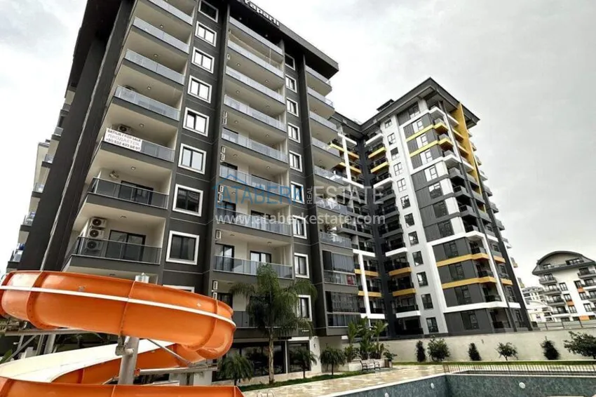 1+1 apartment with new furniture in Mahmutlar - 400 meters from the sea, Ataturk Street 3