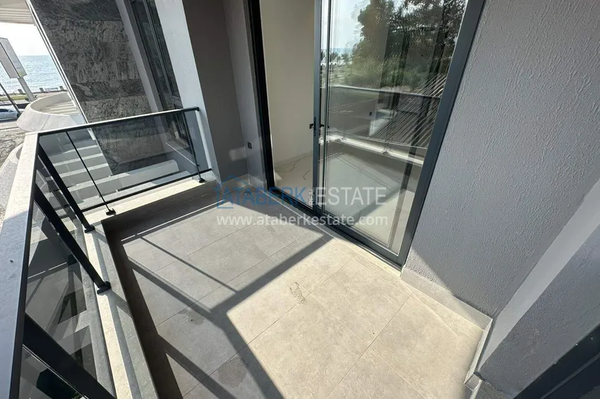 Purchase Apartment 1+1 with sea view on the first line in Kestel - 47 m², unfurnished, premium complex 20