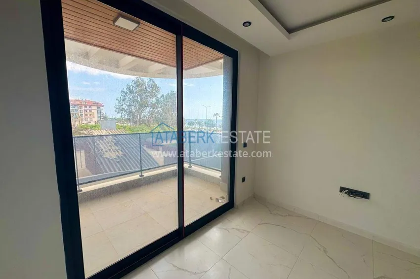 Purchase Apartment 1+1 with sea view on the first line in Kestel - 47 m², unfurnished, premium complex 8