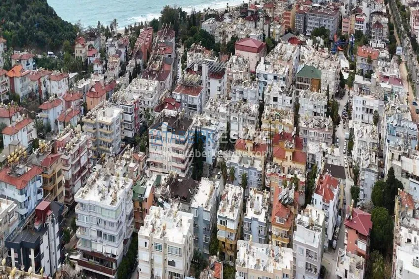 Short-term rent - 2+1 penthouse in the center of Alanya, Cleopatra beach area No. 13 1