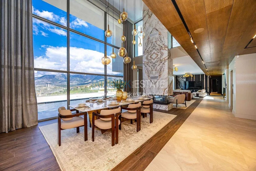 Purchase Premium 4+1 villa with panoramic views in Kargicak - fully furnished, suitable for citizenship 2