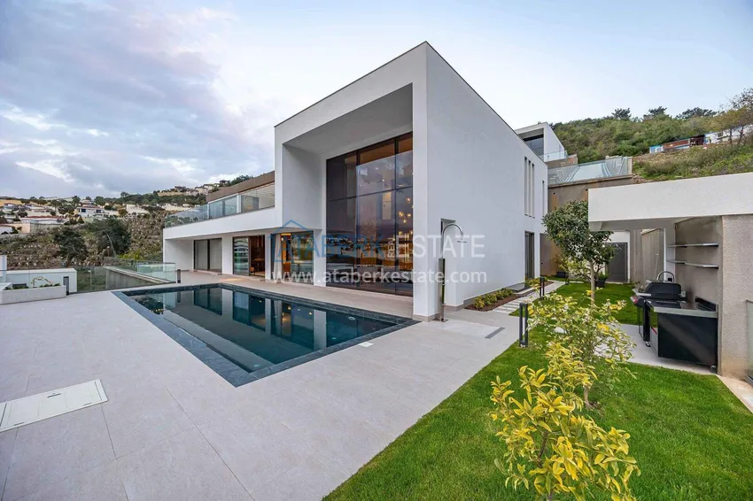 Premium 4+1 villa with panoramic views in Kargicak - fully furnished, suitable for citizenship 14