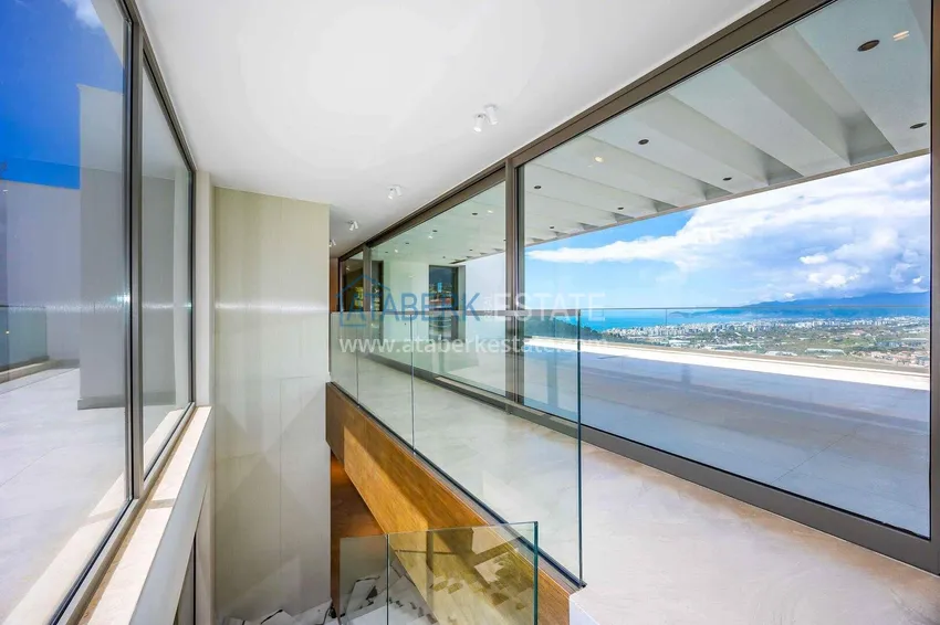 Purchase Premium 4+1 villa with panoramic views in Kargicak - fully furnished, suitable for citizenship 33