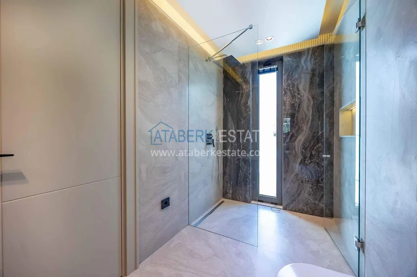 Purchase Premium 4+1 villa with panoramic views in Kargicak - fully furnished, suitable for citizenship 39