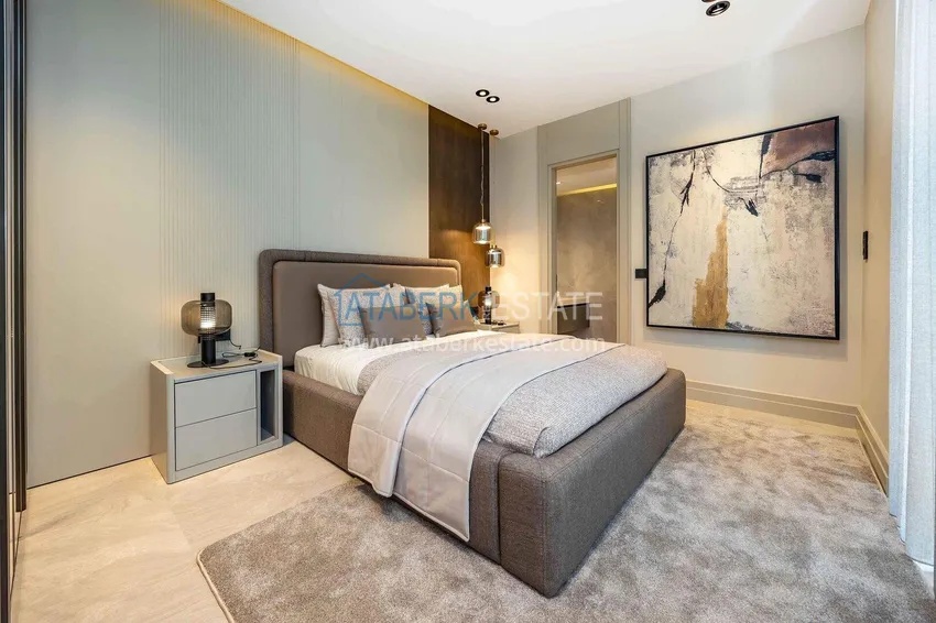 Purchase Premium 4+1 villa with panoramic views in Kargicak - fully furnished, suitable for citizenship 40