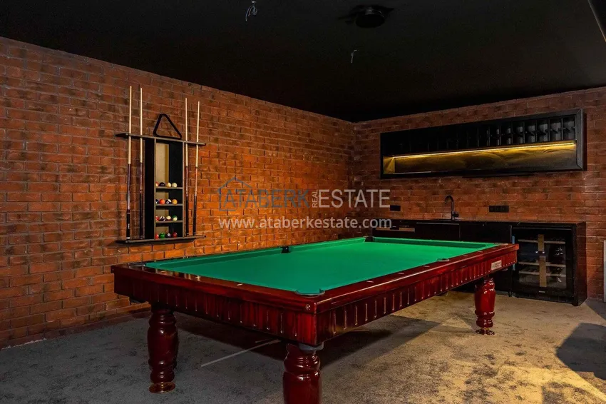 Purchase Premium 4+1 villa with panoramic views in Kargicak - fully furnished, suitable for citizenship 54