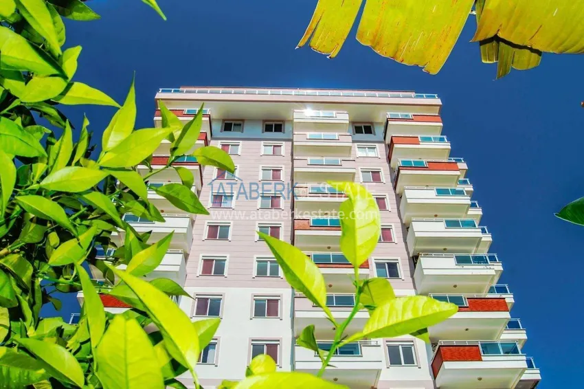 1+1 apartment in Mahmutlar — new furniture, 70 m², glazed balcony, sea and mountain views 6