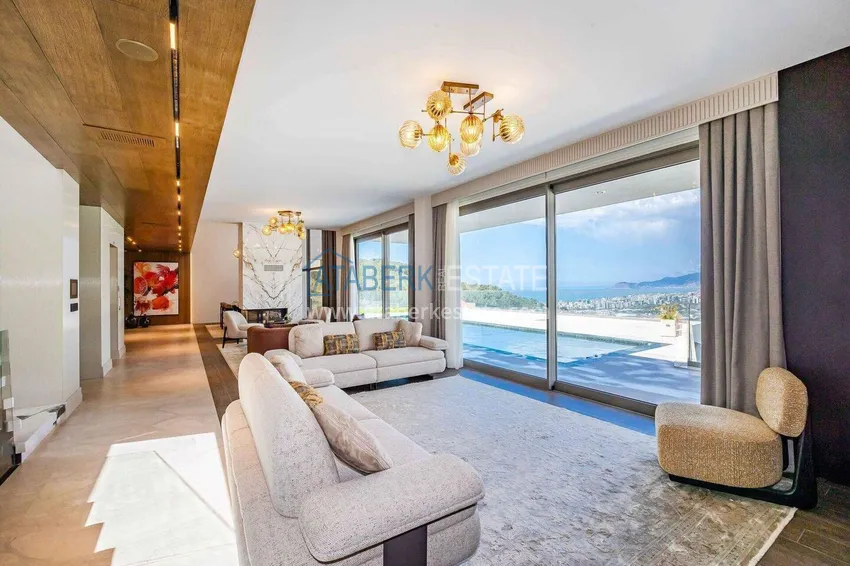 Purchase Premium 4+1 villa with panoramic views in Kargicak - fully furnished, suitable for citizenship 10