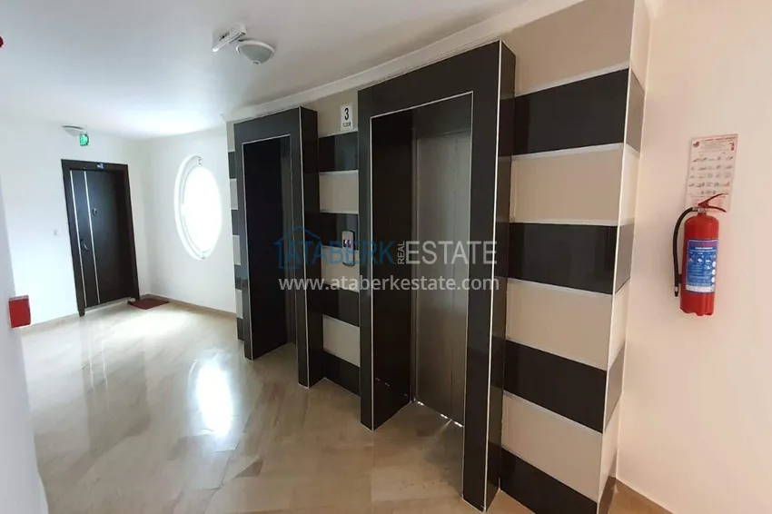 2+1 apartment in Mahmutlar - 130 m², furnished, spacious balcony 14