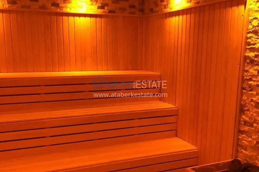 2+1 apartment in Mahmutlar - 130 m², furnished, spacious balcony 19