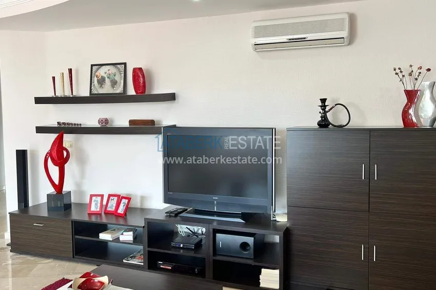 Purchase 2+1 apartment in Mahmutlar - 130 m², furnished, spacious balcony 7