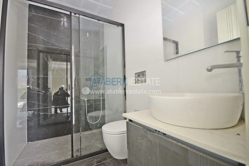 Purchase 3+1 penthouse duplex in Kargicak - spacious family format 16