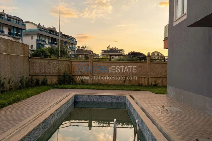 Two-room apartment in Alanya, Oba area — 60 m2 furnished and mountain views 2