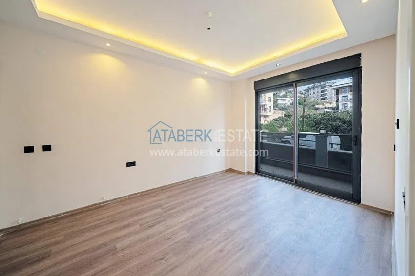 Purchase Three-room apartment in the center of Alanya - new property in a comfort-class residence 4