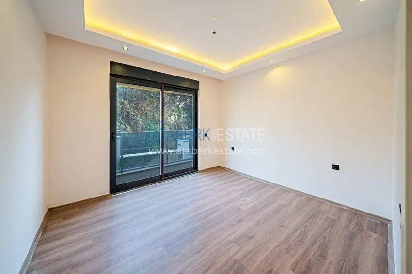 Purchase Three-room apartment in the center of Alanya - new property in a comfort-class residence 5