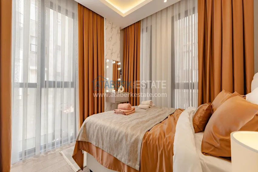 Purchase New 1+1 apartment in the center of Alanya, Cleopatra beach area - high ceilings, new furniture and appliances 10 