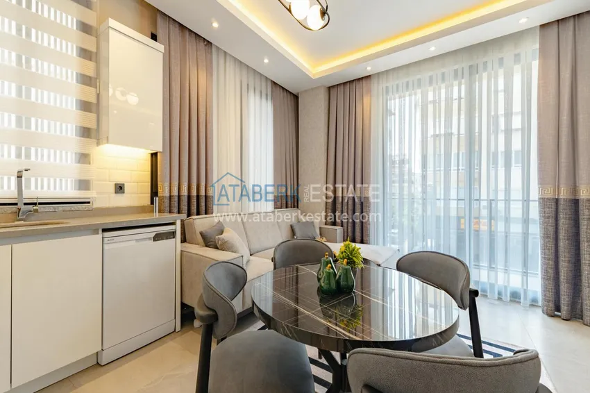 Purchase New 1+1 apartment in the center of Alanya, Cleopatra beach area - high ceilings, new furniture and appliances 6 
