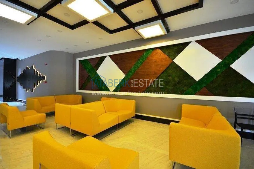 2+1 apartment in Mahmutlar — furniture, mountain view, first coastline 15