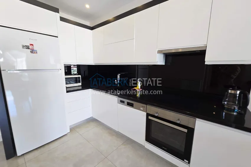 Purchase 2+1 apartment in Mahmutlar — furniture, mountain view, first coastline 4