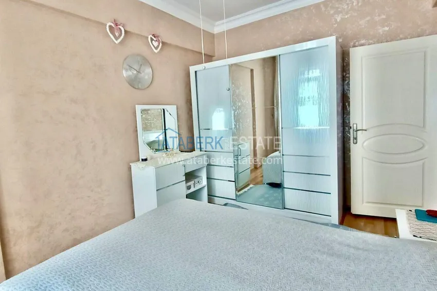 Purchase 2+1 apartment 125 m2 in the center of Mahmutlar — furnished, renovated, 350 m from the sea 13