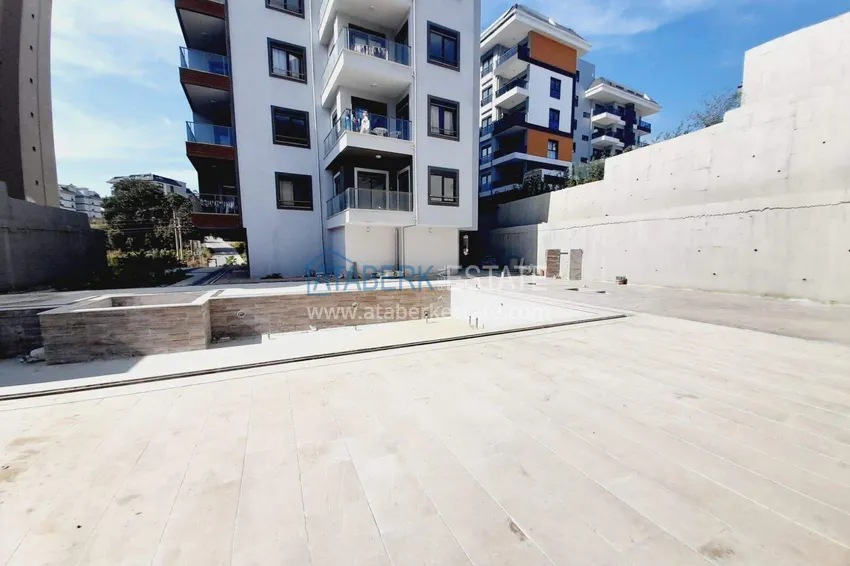 2+1 apartment in Avsallar — new furniture, separate kitchen, glazed balcony 6