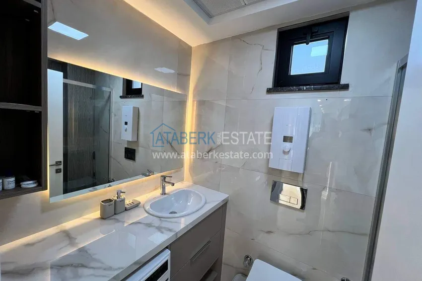 Purchase Furnished 2+1 apartment in the center of Alanya — Cleopatra beach area, directly from the owner 15