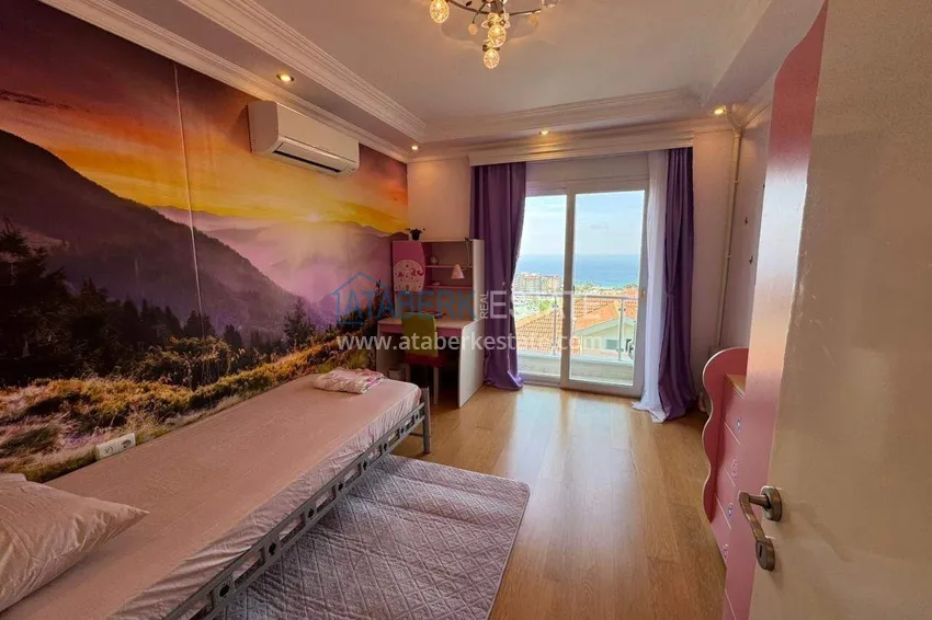 Purchase Duplex with a panoramic terrace in the center of Alanya, Cleopatra beach area — property for a residence permit 12 