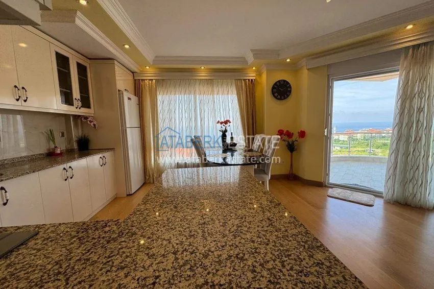 Purchase Duplex with a panoramic terrace in the center of Alanya, Cleopatra beach area — property for a residence permit 3 