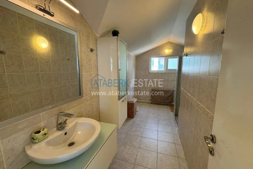 Purchase Duplex with a panoramic terrace in the center of Alanya, Cleopatra beach area — property for a residence permit 30 
