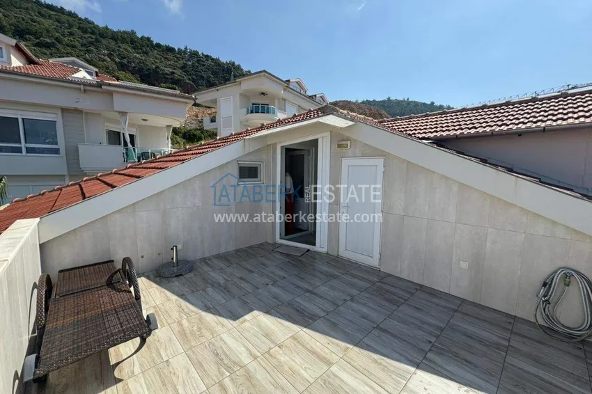 Purchase Duplex with a panoramic terrace in the center of Alanya, Cleopatra beach area — property for a residence permit 45 
