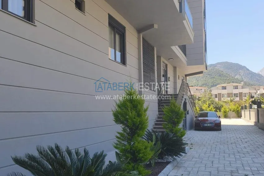 Real estate in Antalya from the developer - a new residential complex in Sarisu 8
