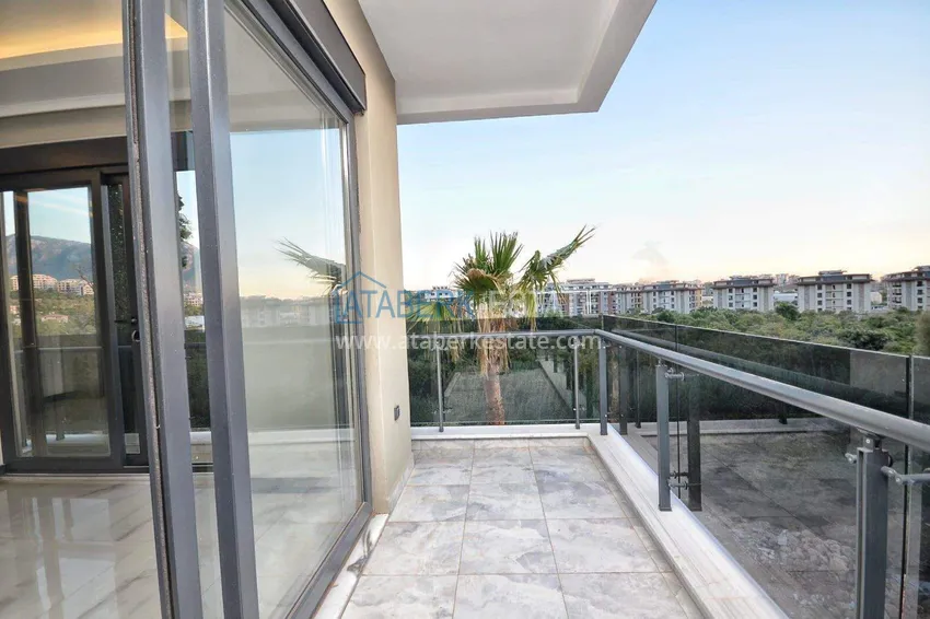 Purchase Real estate in Alanya, 1+1 apartment in Oba 10