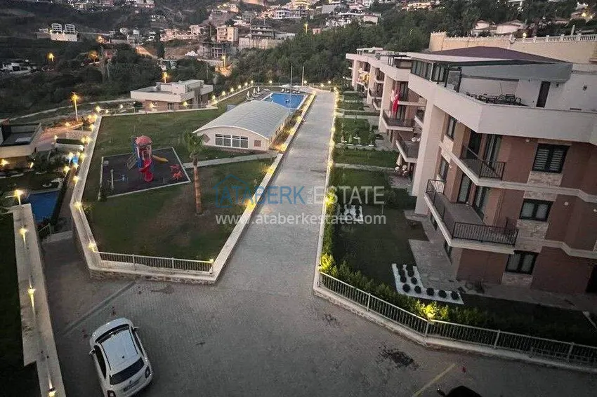3+1 villa in Kargicak - designer renovation, private area 4
