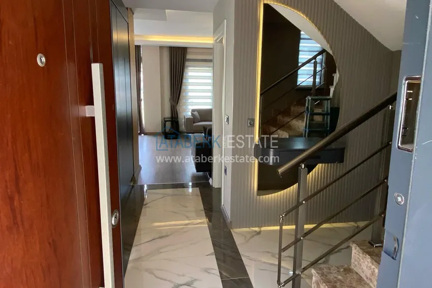 Purchase 3+1 villa in Kargicak - designer renovation, private area 1
