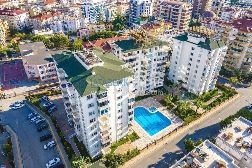 Real estate in Alanya from the owner - apartment 2+1, Cleopatra beach area 2