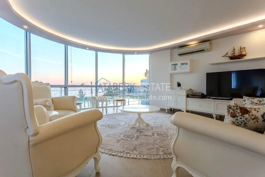 Purchase Private 5+2 villa in the center of Alanya, Bektash district — furnished and with panoramic views 4