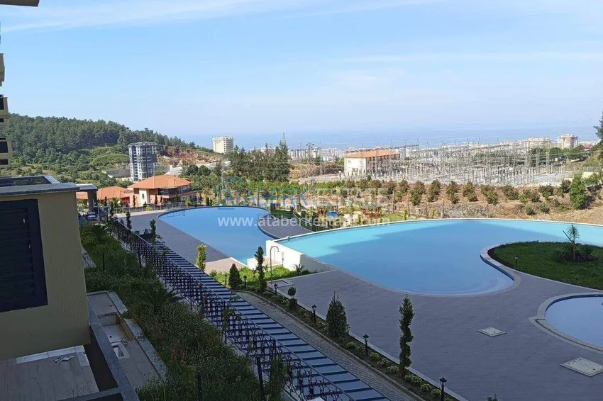 Purchase Real estate in Alanya with sea view - 1+1 apartment in Mahmutlar 11