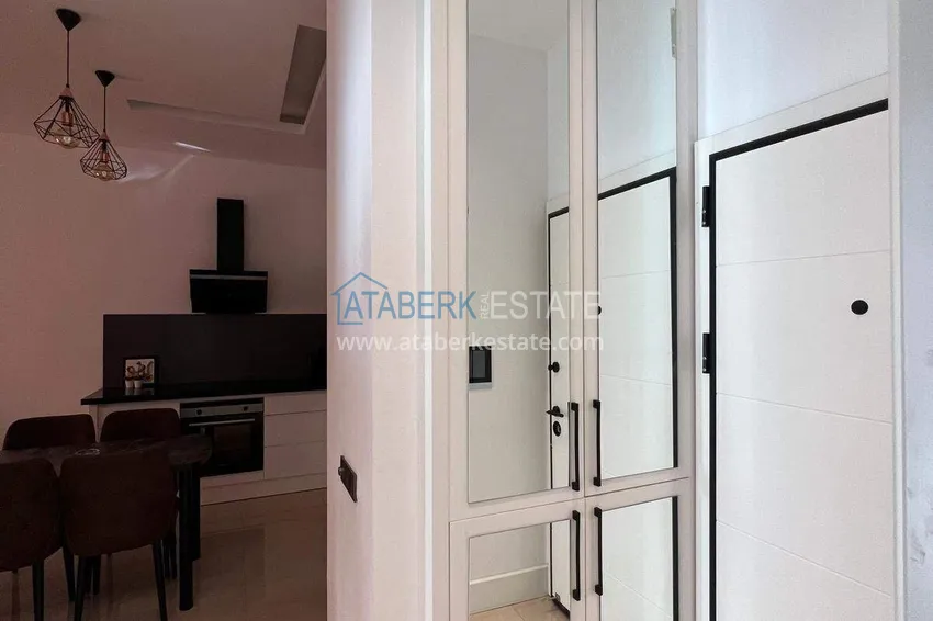 Purchase Real estate in the center of Alanya - 1+1 apartment in a luxury residence, Cleopatra beach area 1