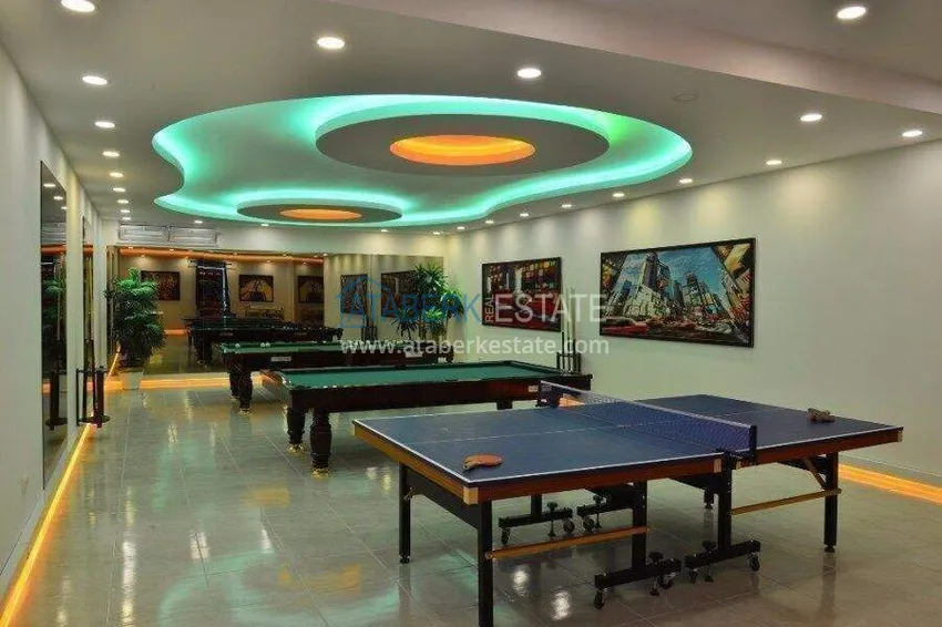 2+1 apartment in Alanya — new furniture, luxury residence, Mahmutlar district 13