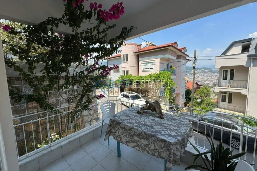 Purchase 2+1 apartment in the center of Alanya, Kale Peninsula — furnished and with sea views 28