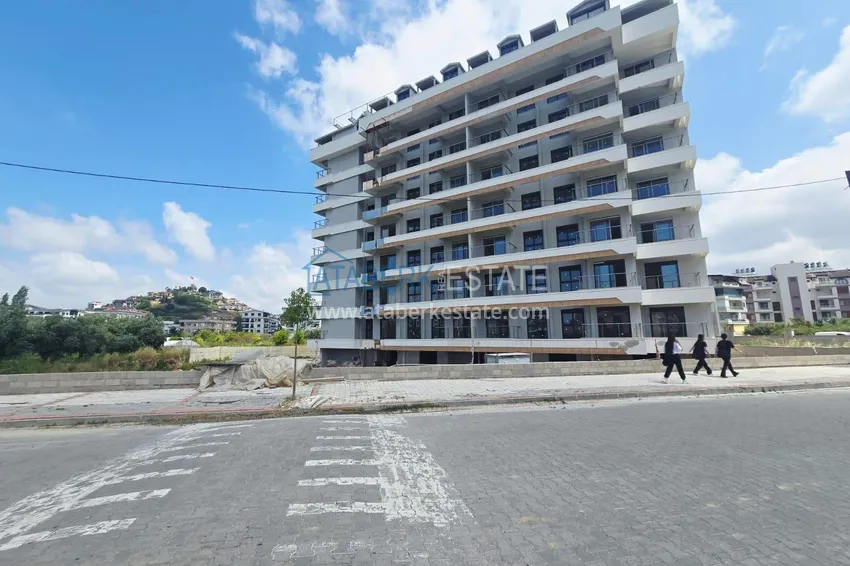 Real estate in Gazipasa from an investor - 1+1 apartment in a complex with a transfer to the sea 3