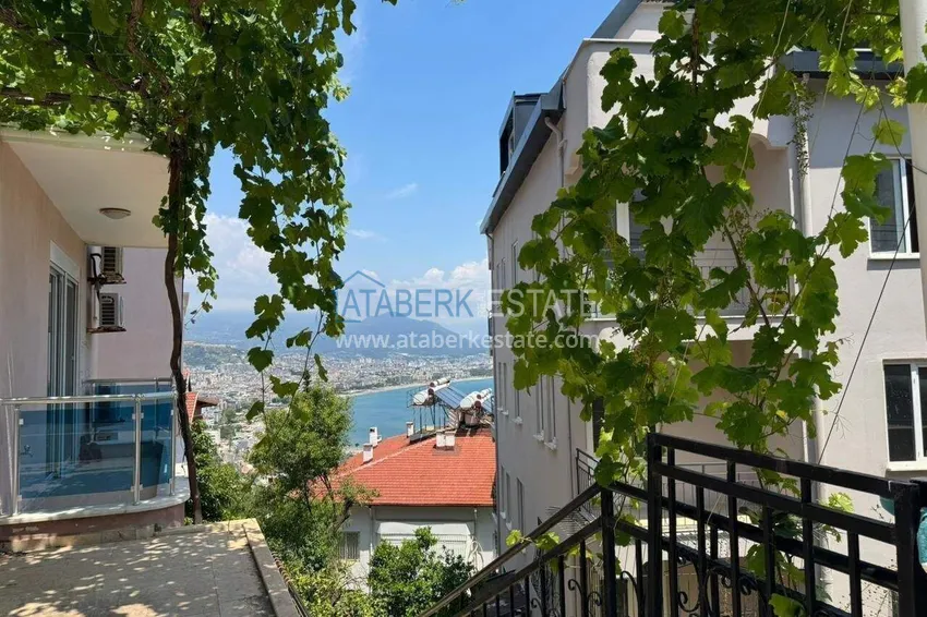 Purchase 2+1 apartment in the center of Alanya, Kale Peninsula — furnished and with sea views 30