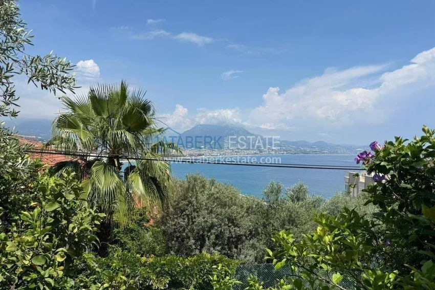 Purchase 2+1 apartment in the center of Alanya, Kale Peninsula — furnished and with sea views 32