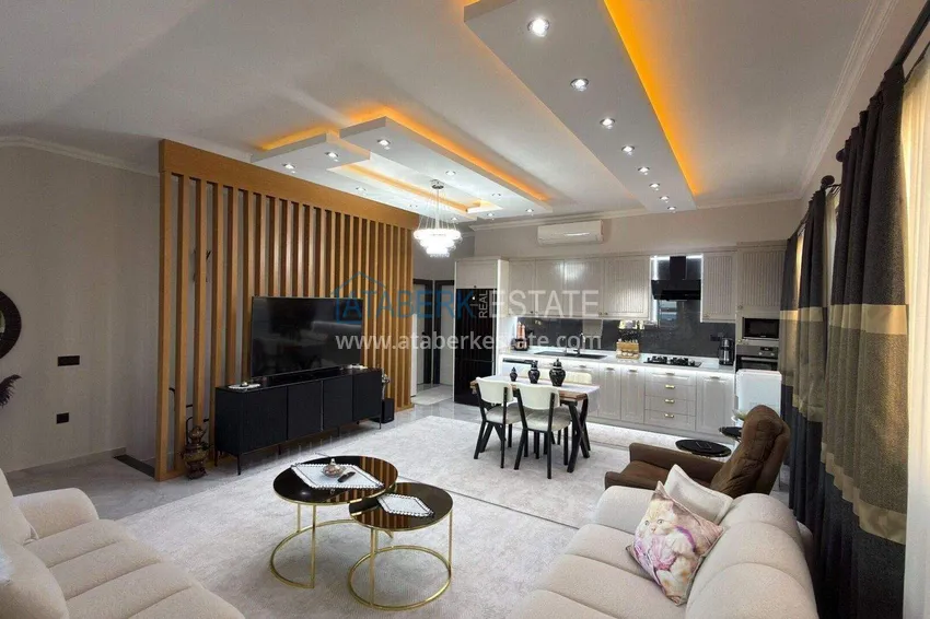 Urgent sale of real estate in Alanya - apartments with sea view in Mahmutlar 2