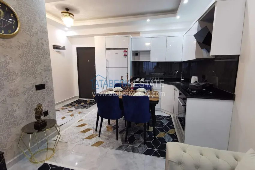 Purchase Urgent sale of real estate in Alanya - apartments with sea view in Mahmutlar 4
