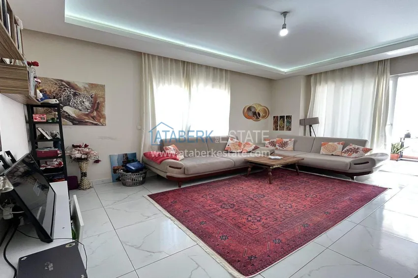 Purchase 2+1 apartment in Alanya for residence permit and citizenship - furniture, glazed balcony, Oba district 3