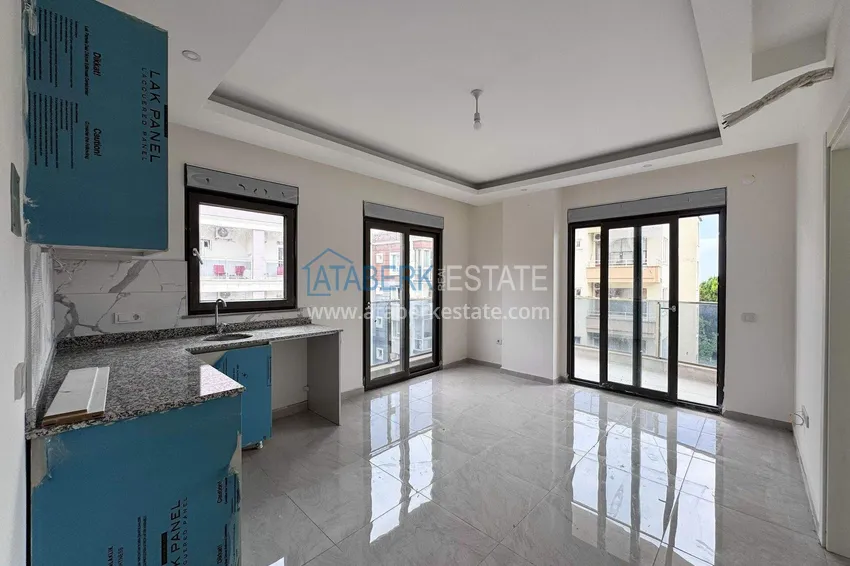 Purchase Apartment in the center of Alanya for residence permit and citizenship - 1+1 100 meters from Keykubat Beach 1